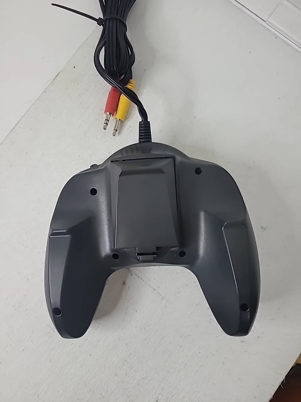TV Mega Max Plug N Play Video Game Controller NS860XP 30 Retro Games Silver